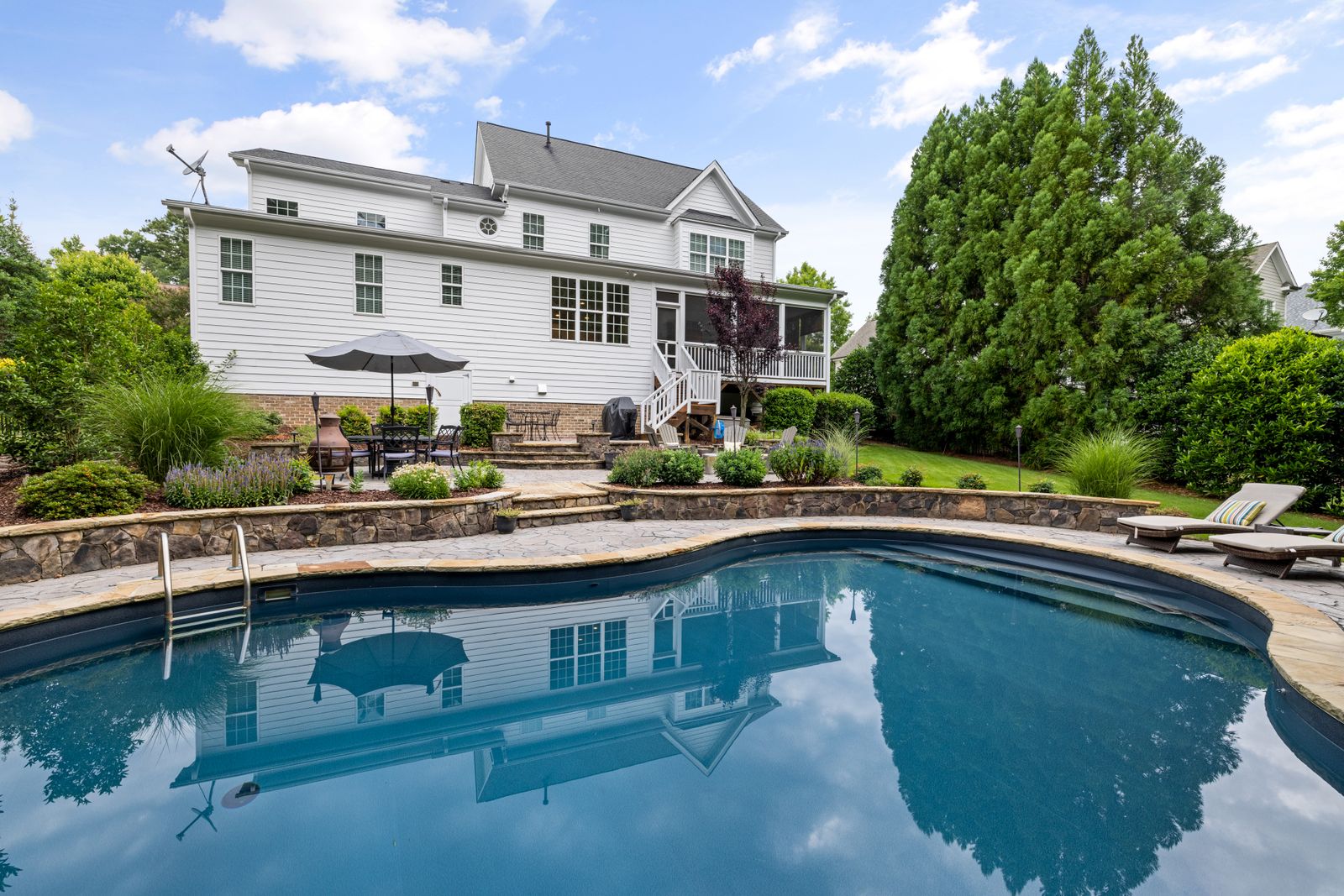Contemporary Pool Renovation – [City]